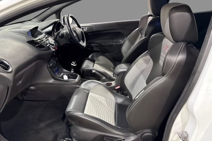 2025 Ford Fiesta