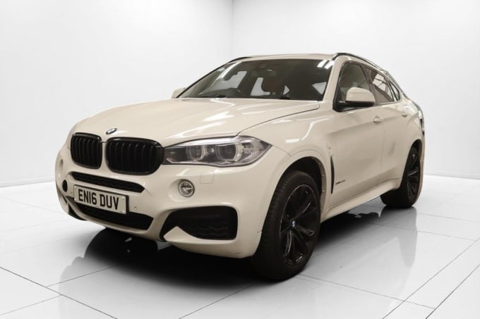 2025 BMW X6