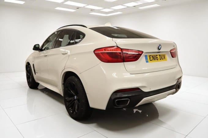 2025 BMW X6