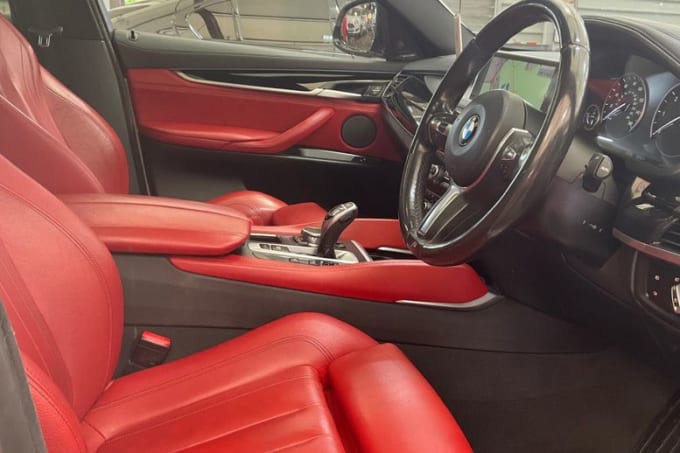 2025 BMW X6