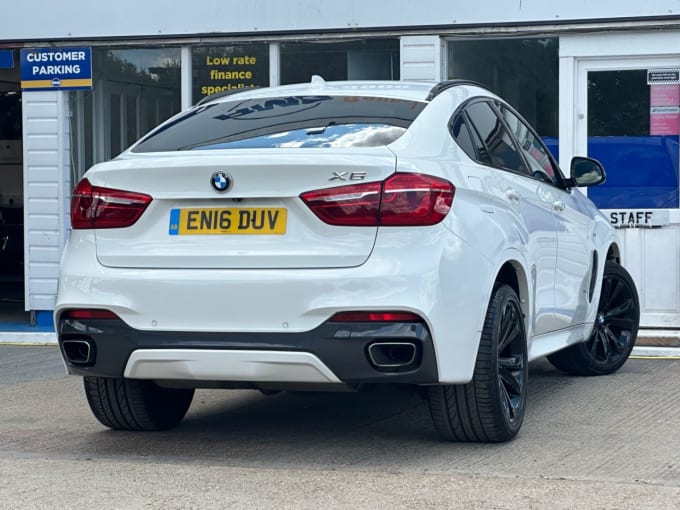 2025 BMW X6
