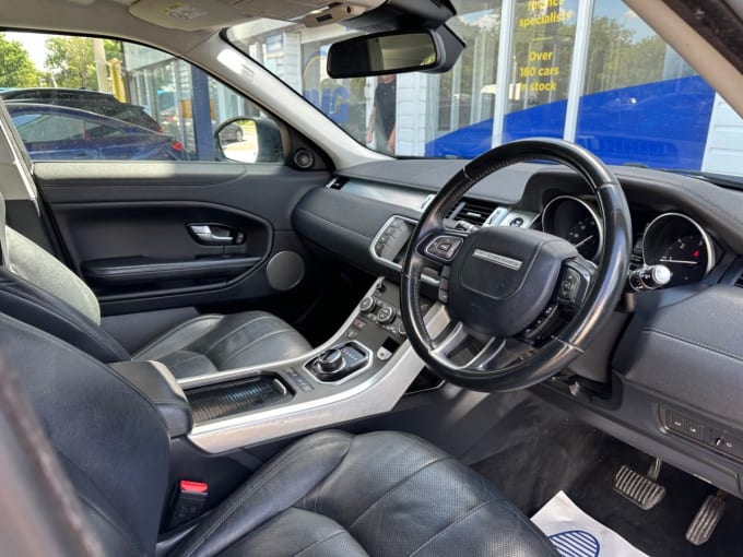 2025 Land Rover Range Rover Evoque