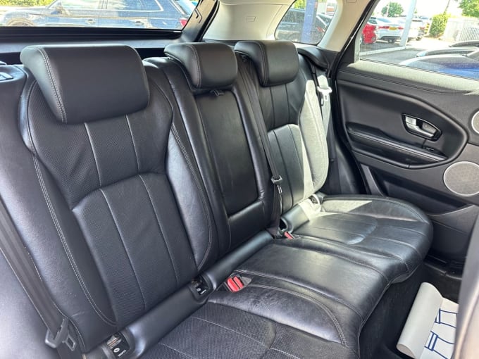 2025 Land Rover Range Rover Evoque