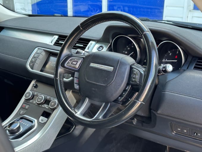 2025 Land Rover Range Rover Evoque