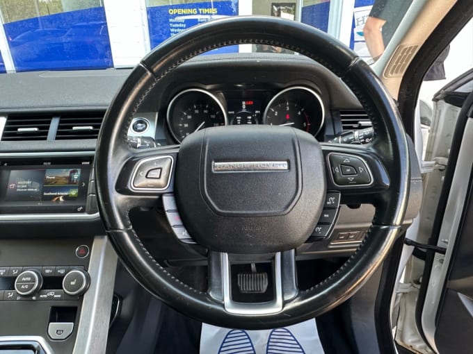 2025 Land Rover Range Rover Evoque
