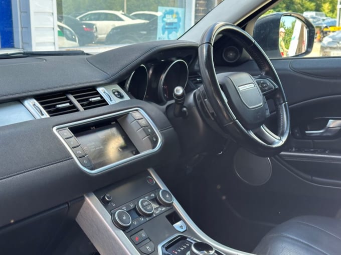 2025 Land Rover Range Rover Evoque