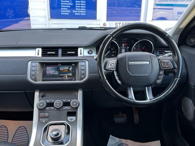 2025 Land Rover Range Rover Evoque