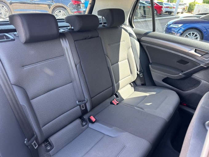 2025 Volkswagen Golf