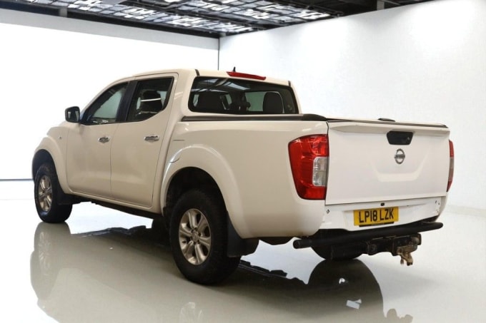 2025 Nissan Navara