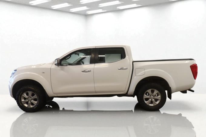 2025 Nissan Navara