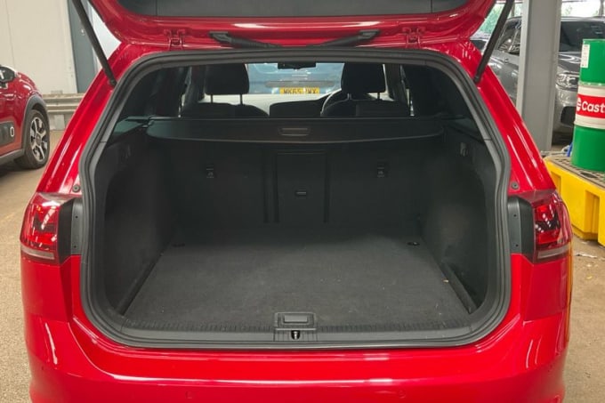2025 Volkswagen Golf