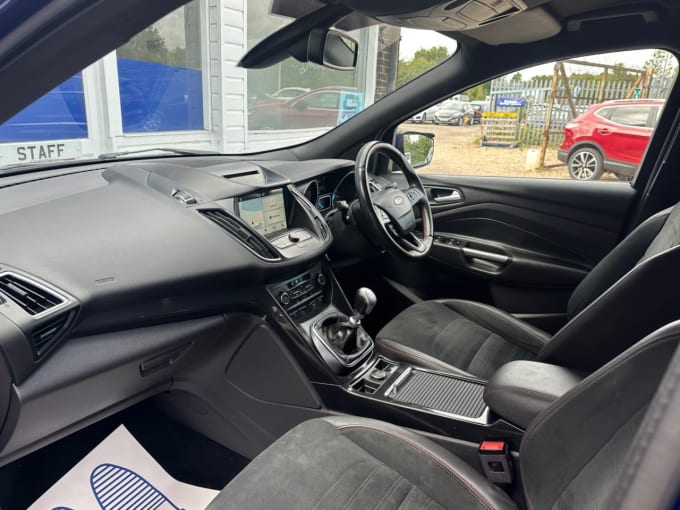 2025 Ford Kuga
