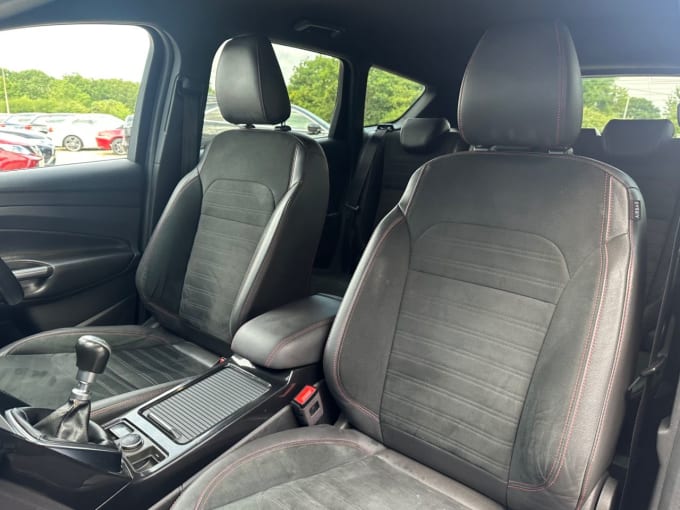 2025 Ford Kuga