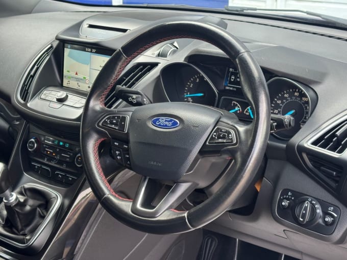 2025 Ford Kuga