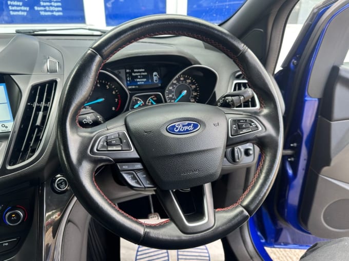 2025 Ford Kuga