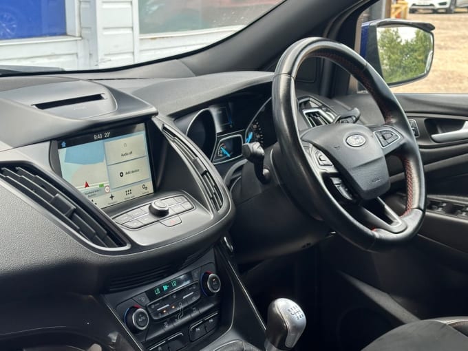 2025 Ford Kuga