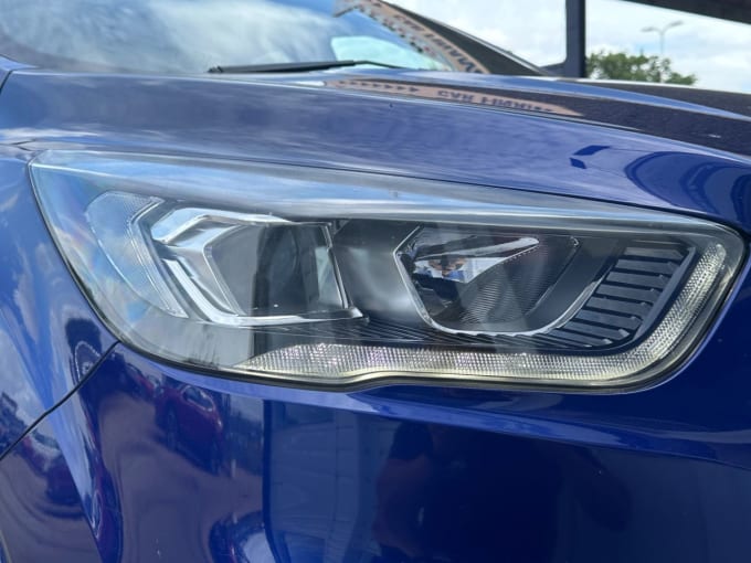 2025 Ford Kuga