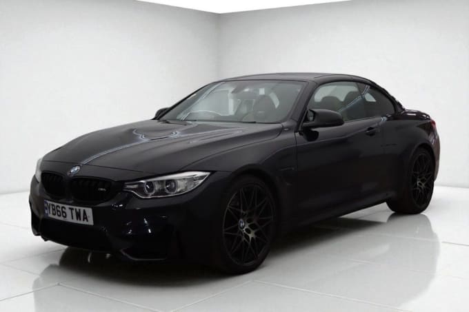 2025 BMW M4