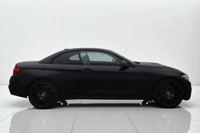 2025 BMW M4