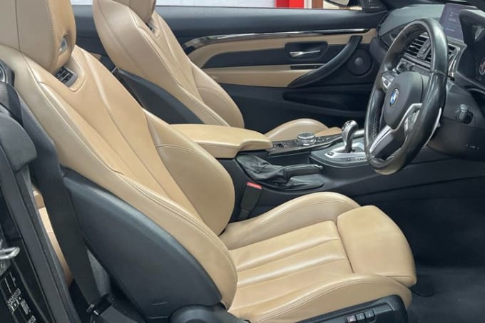 2025 BMW M4