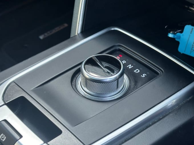 2025 Land Rover Discovery Sport