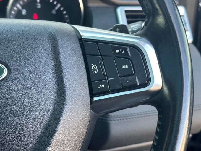 2025 Land Rover Discovery Sport