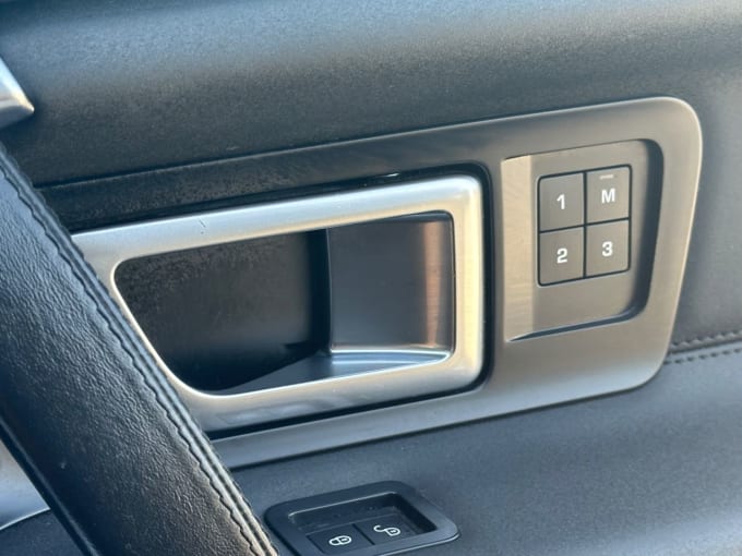 2025 Land Rover Discovery Sport
