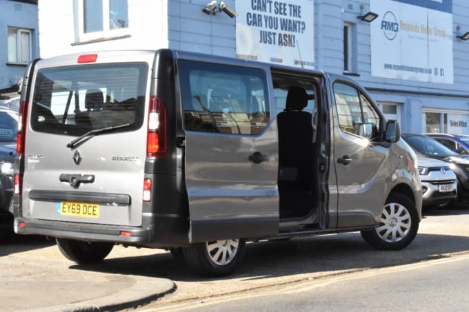 2025 Renault Trafic