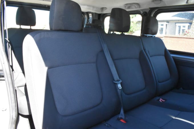 2025 Renault Trafic