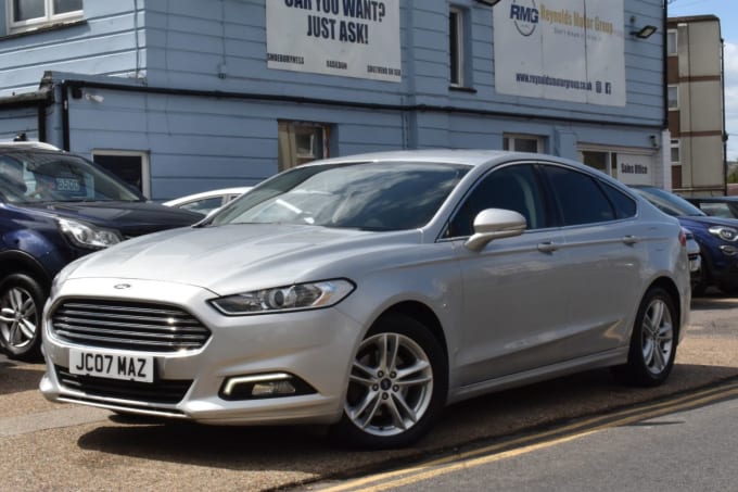 2025 Ford Mondeo
