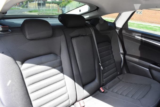 2025 Ford Mondeo