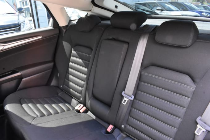 2025 Ford Mondeo