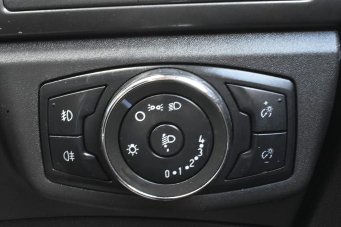 2025 Ford Mondeo