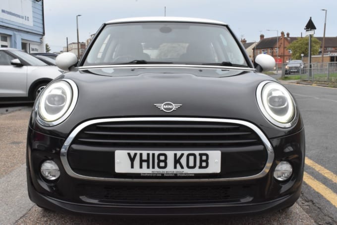 2025 Mini Hatch