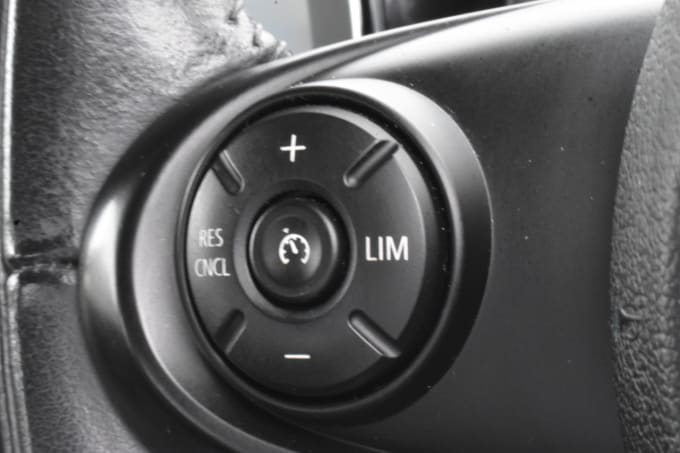 2025 Mini Hatch