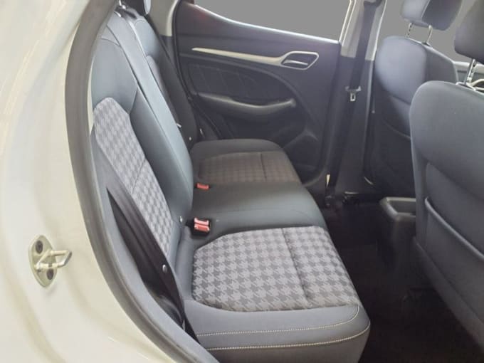 2025 Mg Mg Zs
