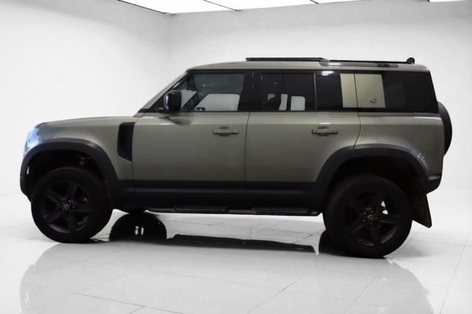 2025 Land Rover Defender