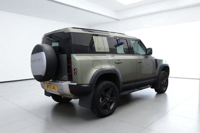 2025 Land Rover Defender