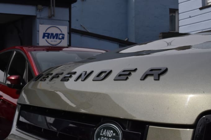 2025 Land Rover Defender