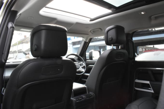 2025 Land Rover Defender