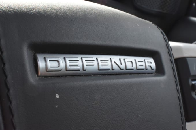 2025 Land Rover Defender