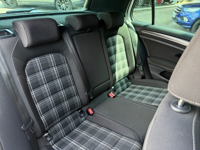 2025 Volkswagen Golf