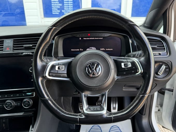 2025 Volkswagen Golf