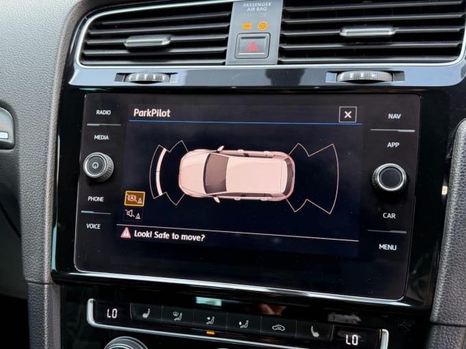 2025 Volkswagen Golf