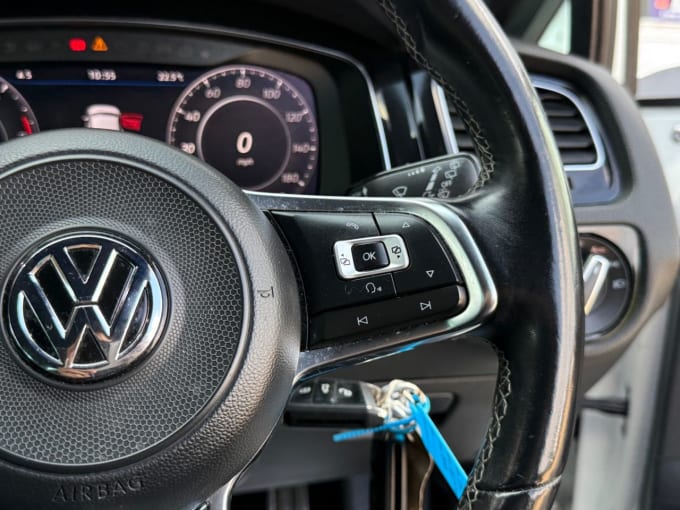 2025 Volkswagen Golf