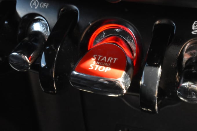 2025 Mini Hatch