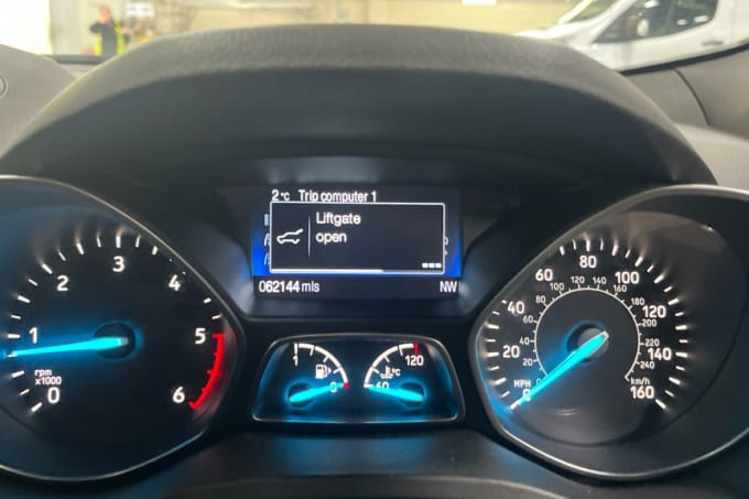 2025 Ford Kuga