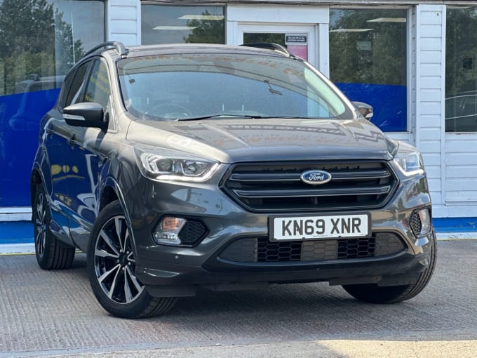 2025 Ford Kuga