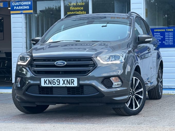 2025 Ford Kuga