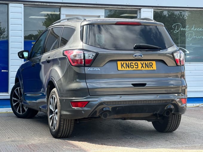 2025 Ford Kuga